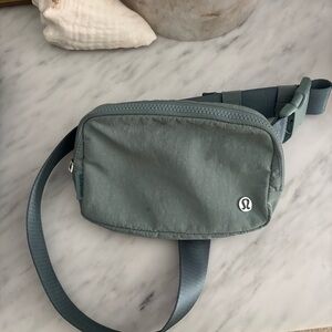 lululemon athletica green grey Belt Bag 1L